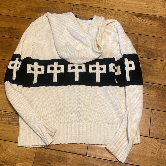 Red dragon RDS White and Black Hooded Sweater - Picture 5 of 5